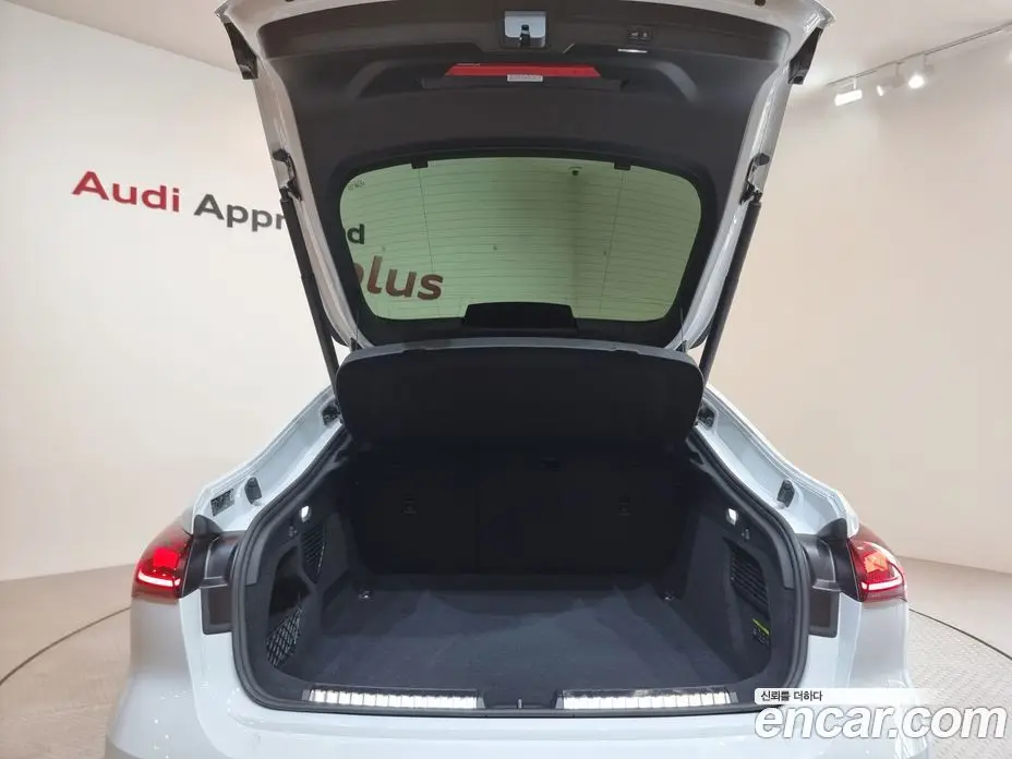 Audi A5 2025 2.0 автомат (гидро), фото 20 Audi A5 2025 2.0 автомат (гидро), фото 20
