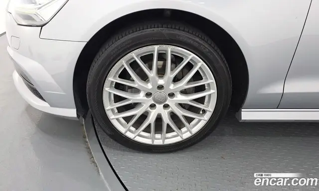 Audi A6 2018 2.0 автомат (гидро), миниатюра 5 Audi A6 2018 2.0 автомат (гидро), миниатюра 5
