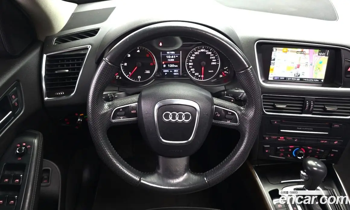 Audi Q5 2009 2.0 автомат (гидро), фото 13