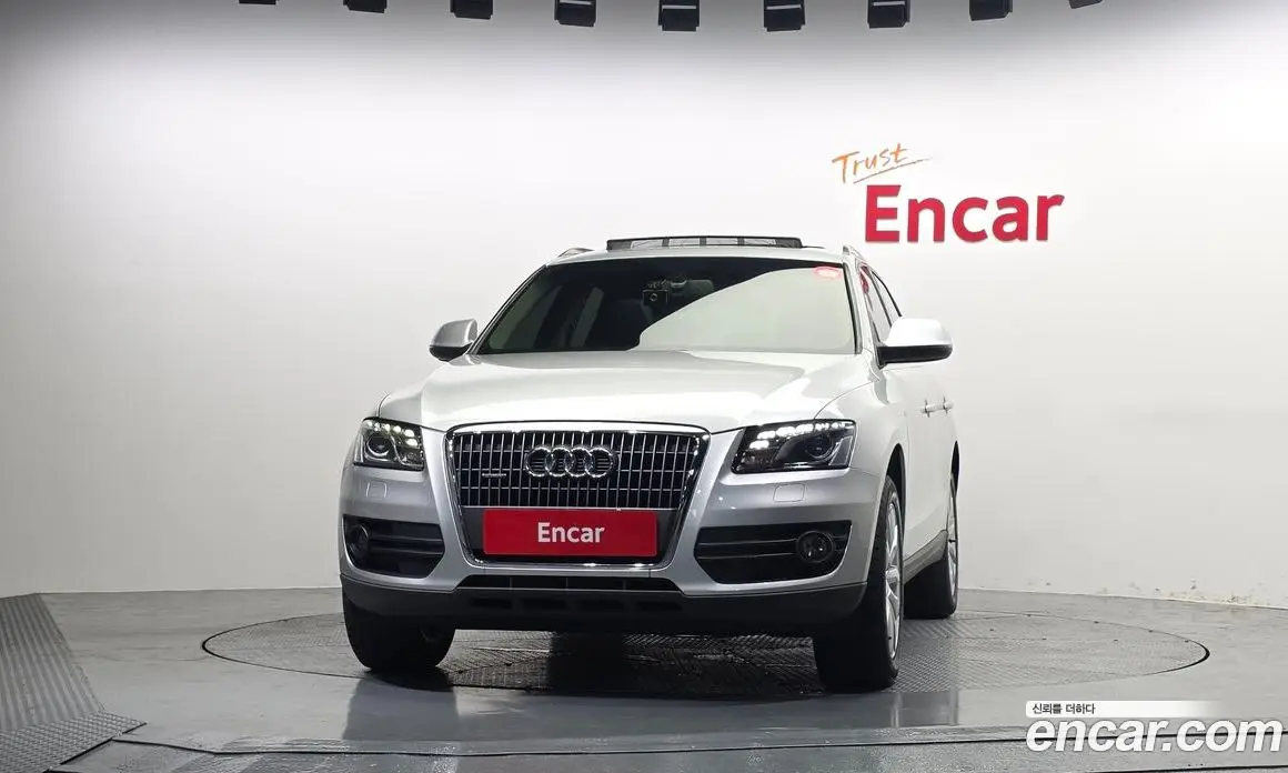 Audi Q5 2009 2.0 автомат (гидро), фото 3
