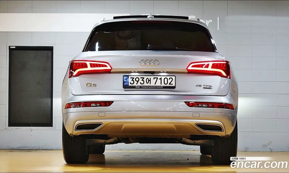 Audi Q5 2020 2.0 автомат (гидро), фото 4
