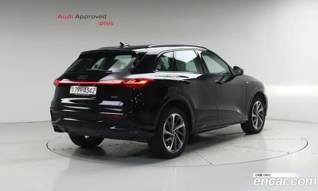 Audi Q5 2025 2.0 автомат (гидро), миниатюра 2