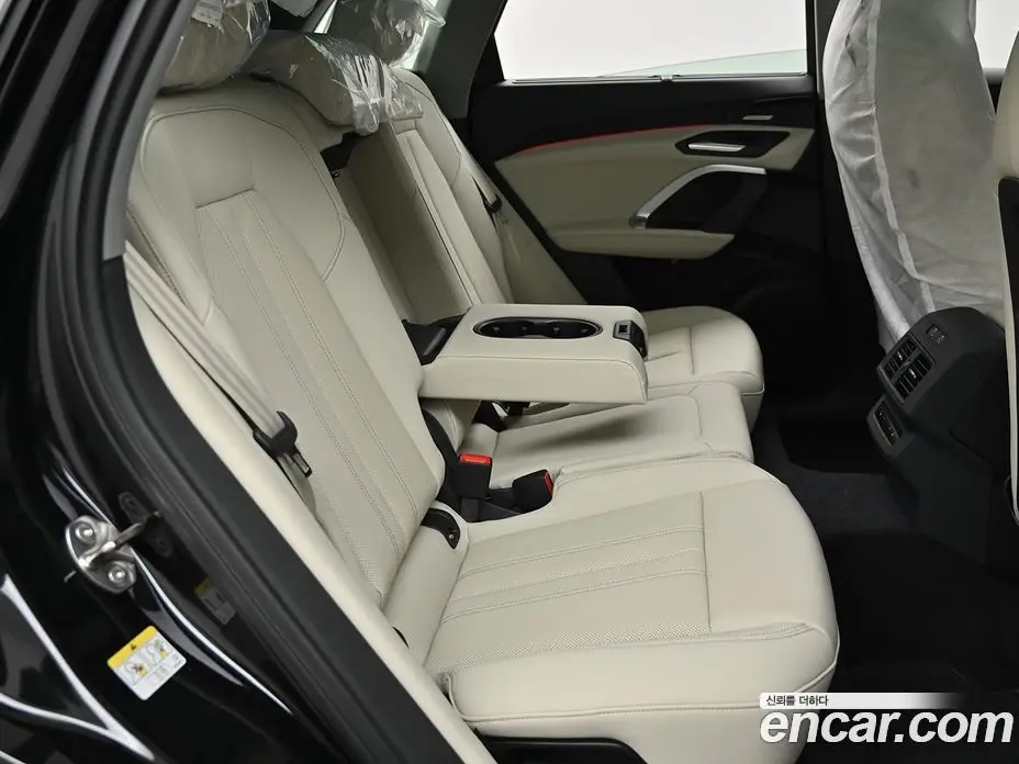 Audi Q5 2025 2.0 автомат (гидро), фото 11