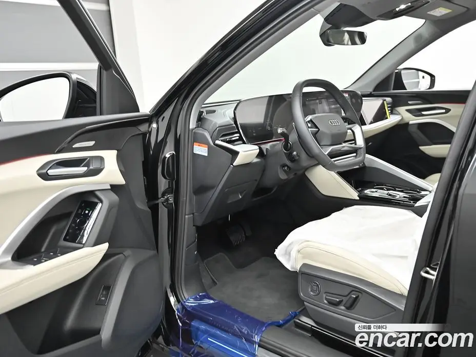 Audi Q5 2025 2.0 автомат (гидро), фото 12