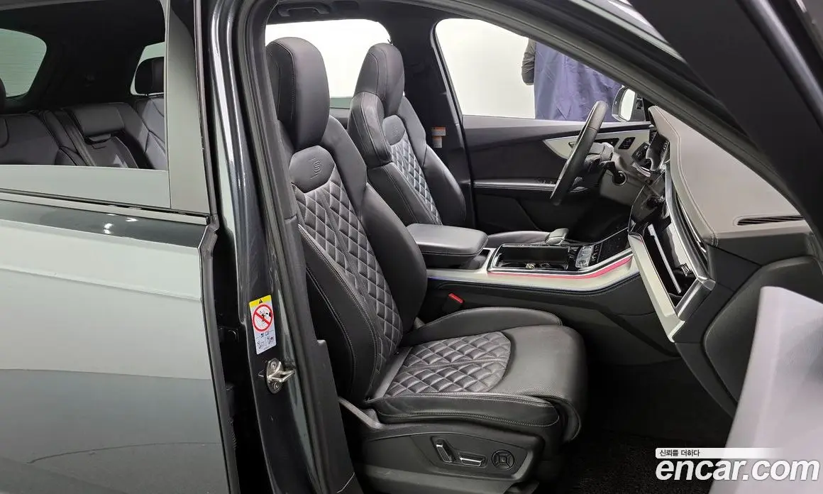 Audi Q7 2022 3.0 автомат (гидро), фото 12