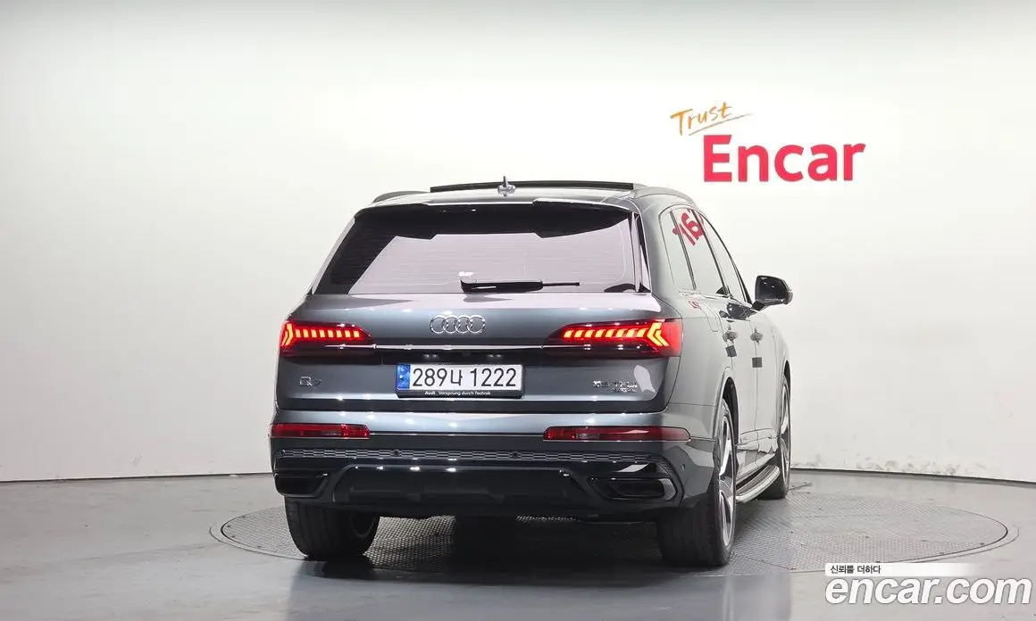 Audi Q7 2022 3.0 автомат (гидро), фото 4