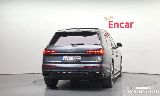 Audi Q7 2022 3.0 автомат (гидро), миниатюра 4
