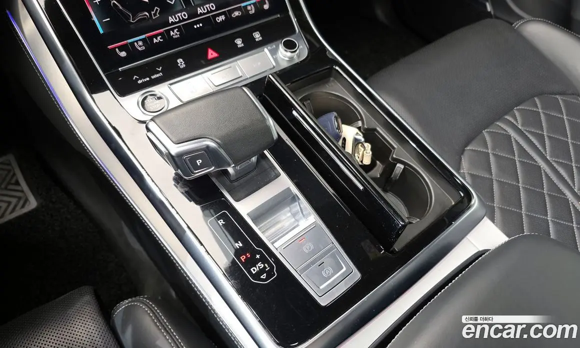 Audi Q7 2022 3.0 автомат (гидро), фото 9