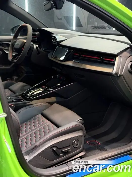 Audi RS3 2025 2.5 автомат (гидро), фото 11 Audi RS3 2025 2.5 автомат (гидро), фото 11