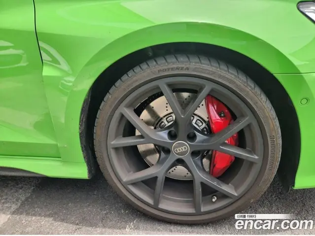 Audi RS3 2025 2.5 автомат (гидро), миниатюра 4 Audi RS3 2025 2.5 автомат (гидро), миниатюра 4