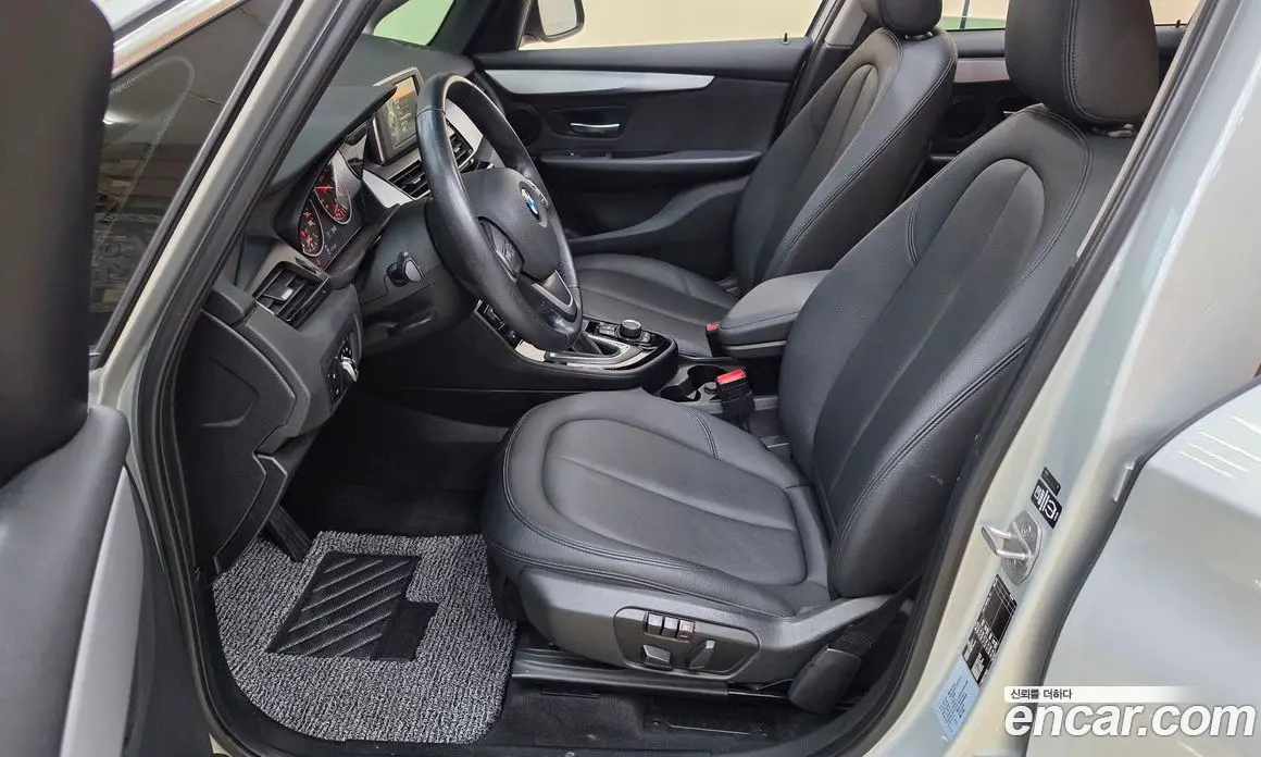BMW 2 серия 2015 2.0 автомат (гидро), фото 14 BMW 2 серия 2015 2.0 автомат (гидро), фото 14