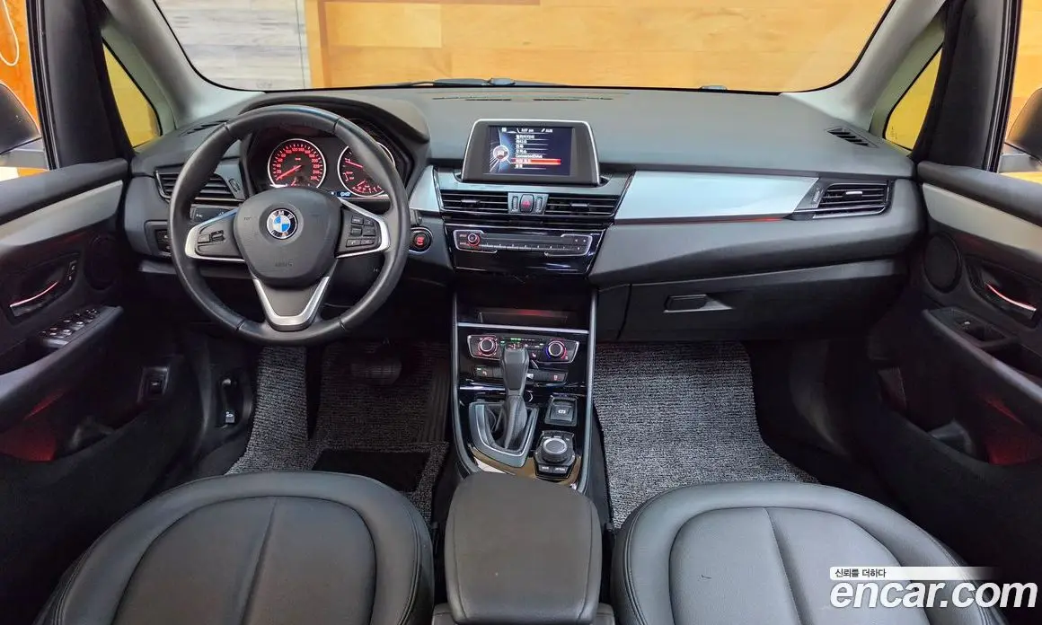 BMW 2 серия 2015 2.0 автомат (гидро), фото 9 BMW 2 серия 2015 2.0 автомат (гидро), фото 9