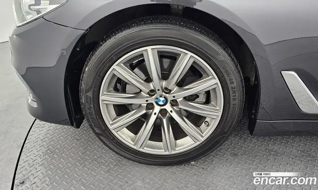 BMW 5 серия 2018 2.0 автомат (гидро), миниатюра 5