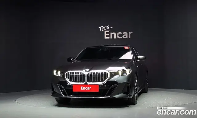 BMW 5 серия 2024 2.0 автомат (гидро), миниатюра 3 BMW 5 серия 2024 2.0 автомат (гидро), миниатюра 3