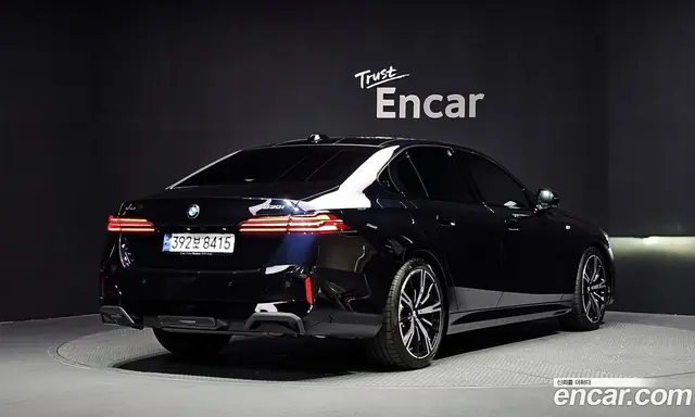 BMW 5 серия 2024 2.0 автомат (гидро), миниатюра 2