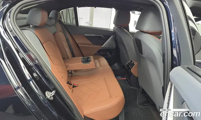 BMW 5 серия 2024 2.0 автомат (гидро), миниатюра 11