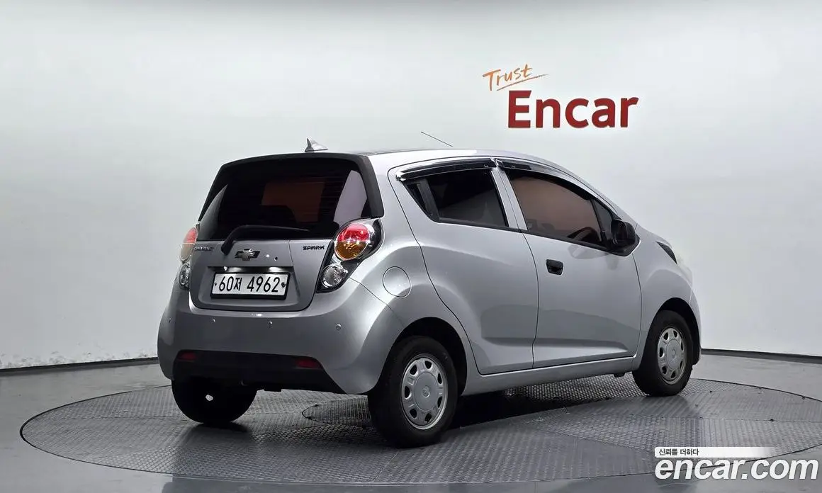 Chevrolet Spark 2011 1.0 автомат (гидро), фото 2 Chevrolet Spark 2011 1.0 автомат (гидро), фото 2
