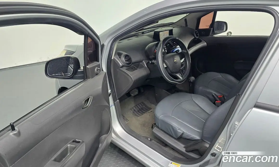 Chevrolet Spark 2011 1.0 автомат (гидро), фото 11 Chevrolet Spark 2011 1.0 автомат (гидро), фото 11