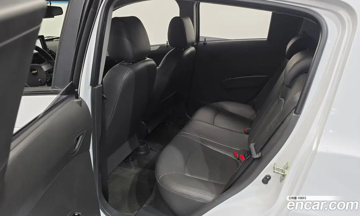 Chevrolet Spark 2013 1.0 автомат (гидро), фото 12