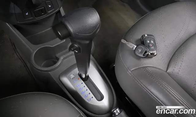 Chevrolet Spark 2013 1.0 автомат (гидро), миниатюра 9