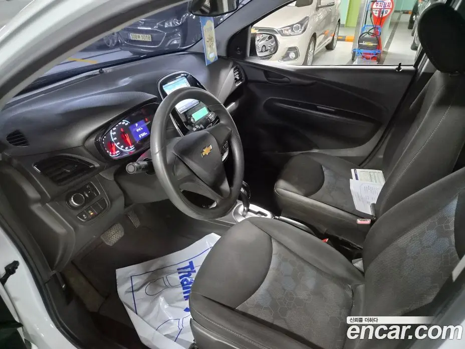Chevrolet Spark 2017 1.0 автомат (гидро), фото 13 Chevrolet Spark 2017 1.0 автомат (гидро), фото 13