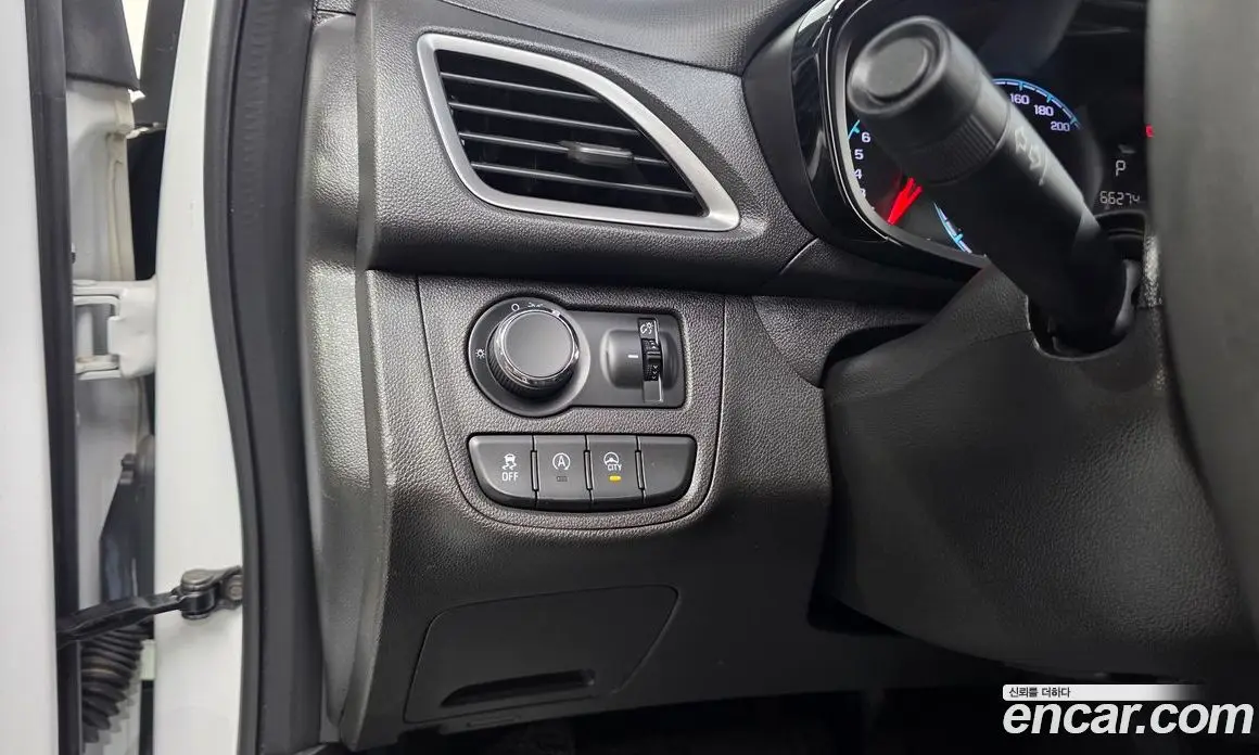 Chevrolet Spark 2018 1.0 автомат (гидро), фото 16 Chevrolet Spark 2018 1.0 автомат (гидро), фото 16