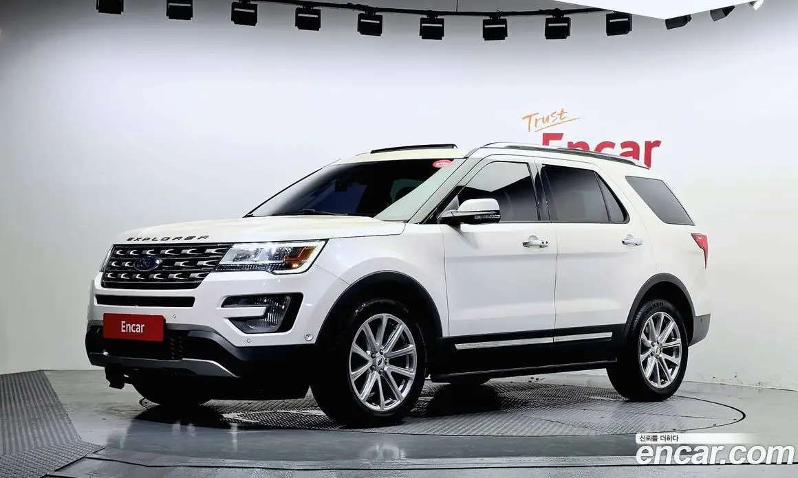 Ford Explorer 2016 2.3 автомат (гидро), фото 1 Ford Explorer 2016 2.3 автомат (гидро), фото 1