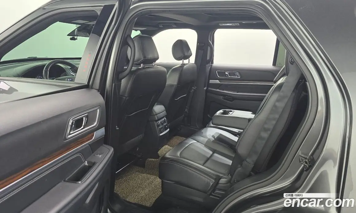 Ford Explorer 2017 2.3 автомат (гидро), фото 12 Ford Explorer 2017 2.3 автомат (гидро), фото 12