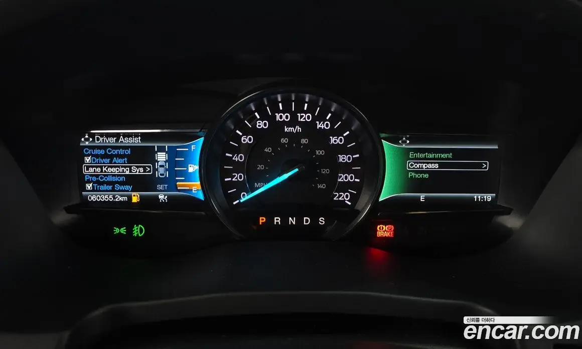 Ford Explorer 2017 2.3 автомат (гидро), фото 8 Ford Explorer 2017 2.3 автомат (гидро), фото 8