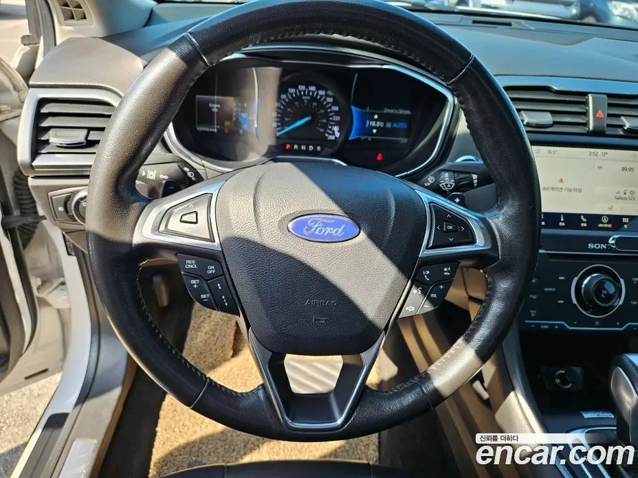 Ford Fusion 2013 2.0 автомат (гидро), фото 16 Ford Fusion 2013 2.0 автомат (гидро), фото 16
