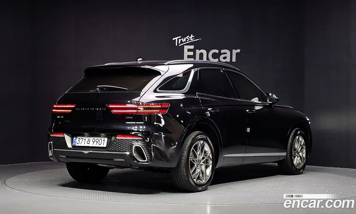 Genesis GV70 2022 2.5 автомат (гидро), фото 2 Genesis GV70 2022 2.5 автомат (гидро), фото 2