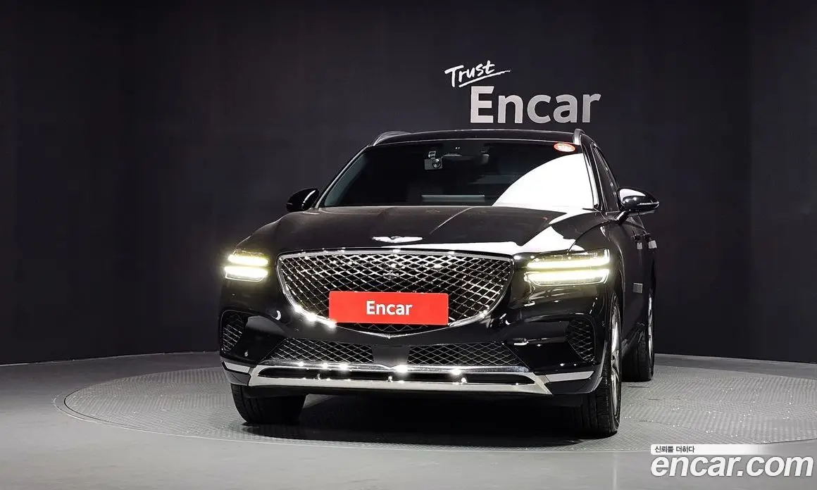 Genesis GV70 2022 2.5 автомат (гидро), фото 3 Genesis GV70 2022 2.5 автомат (гидро), фото 3