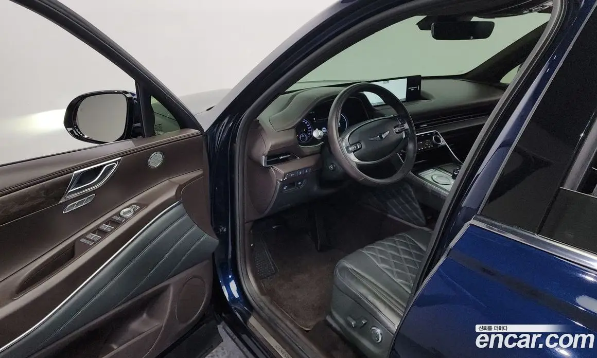 Genesis GV80 2022 2.5 автомат (гидро), фото 10 Genesis GV80 2022 2.5 автомат (гидро), фото 10