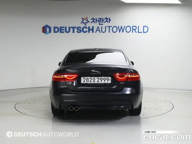 Jaguar XE 2015 2.0 автомат (гидро), миниатюра 4 Jaguar XE 2015 2.0 автомат (гидро), миниатюра 4