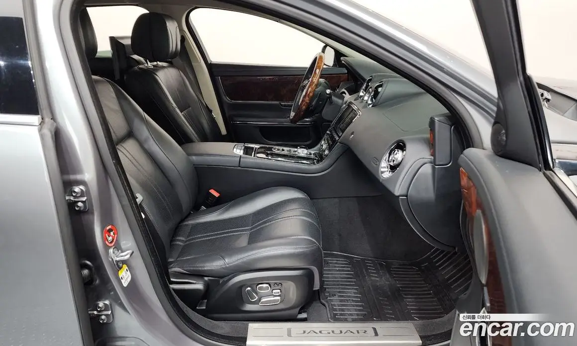 Jaguar XJ 2014 3.0 автомат (гидро), фото 11