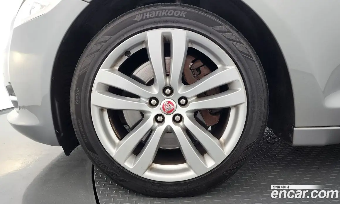 Jaguar XJ 2014 3.0 автомат (гидро), фото 5