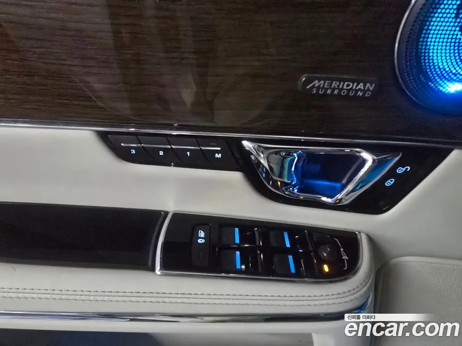 Jaguar XJ 2016 3.0 автомат (гидро), фото 12