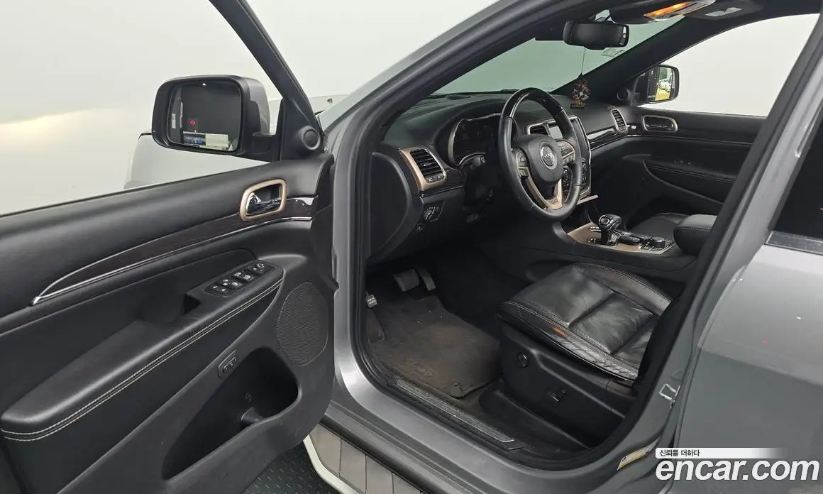 Jeep Cherokee 2015 3.0 автомат (гидро), фото 10