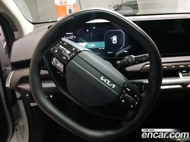 Kia EV4 2025 автомат (гидро), миниатюра 7
