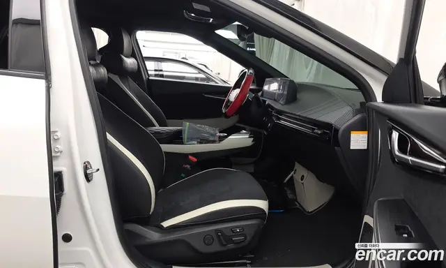 Kia EV6 2023 0.1 автомат (гидро), миниатюра 11 Kia EV6 2023 0.1 автомат (гидро), миниатюра 11