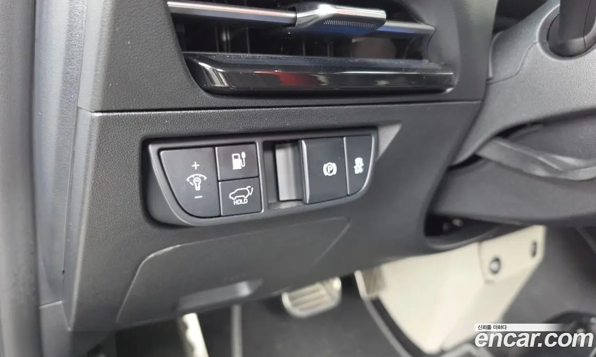 Kia EV6 2023 0.1 автомат (гидро), фото 16 Kia EV6 2023 0.1 автомат (гидро), фото 16