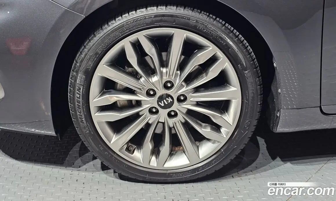 Kia K7 2020 2.5 автомат (гидро), фото 5 Kia K7 2020 2.5 автомат (гидро), фото 5
