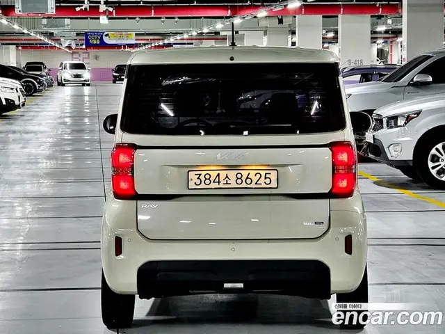 Kia Ray 2023 1.0 автомат (гидро), миниатюра 9 Kia Ray 2023 1.0 автомат (гидро), миниатюра 9
