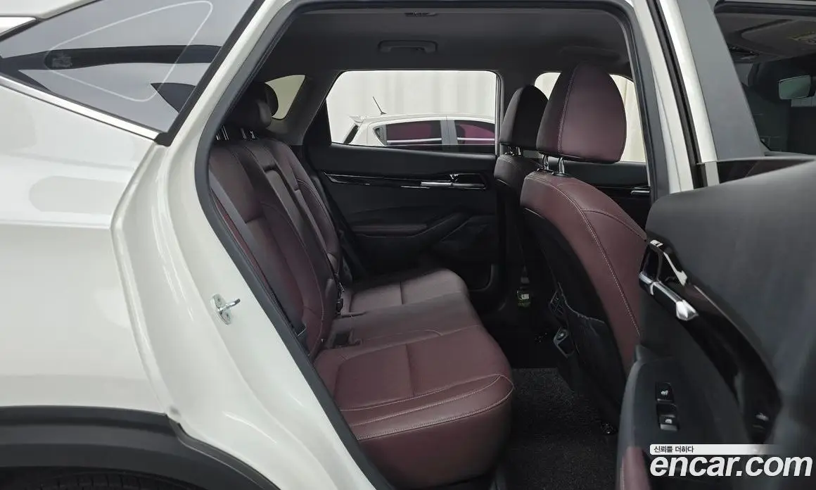 Kia Seltos 2021 1.6 автомат (гидро), фото 12