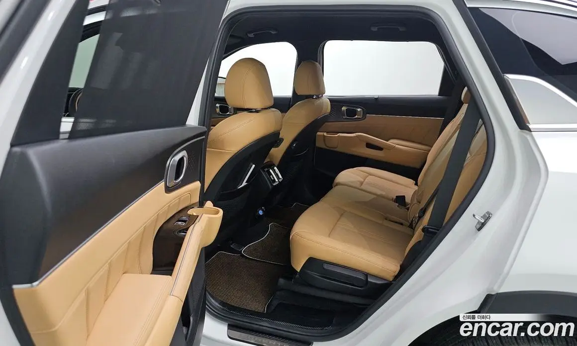 Kia Sorento 2022 1.6 автомат (гидро), фото 19