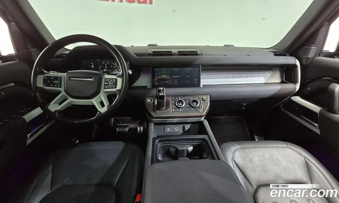 Land Rover Defender 2022 3.0 автомат (гидро), фото 7