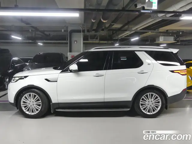 Land Rover Discovery 2017 3.0 автомат (гидро), миниатюра 2 Land Rover Discovery 2017 3.0 автомат (гидро), миниатюра 2