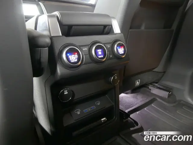Land Rover Discovery 2017 3.0 автомат (гидро), миниатюра 12