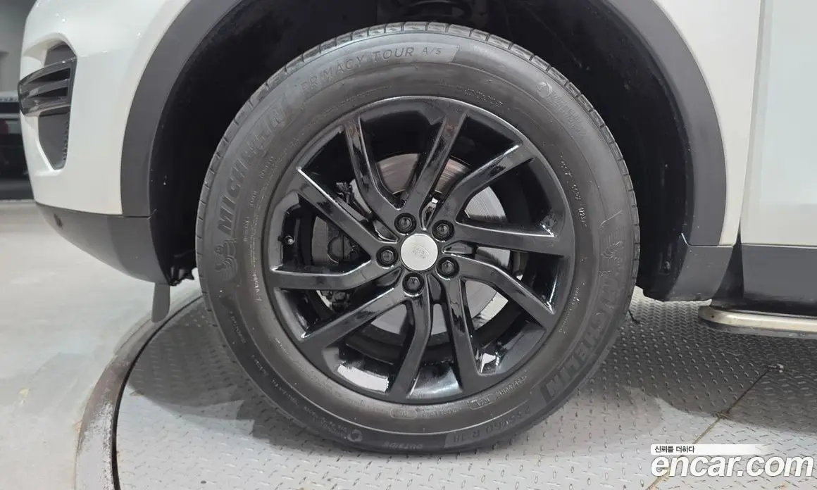 Land Rover Discovery Sport 2019 2.0 автомат (гидро), фото 5 Land Rover Discovery Sport 2019 2.0 автомат (гидро), фото 5