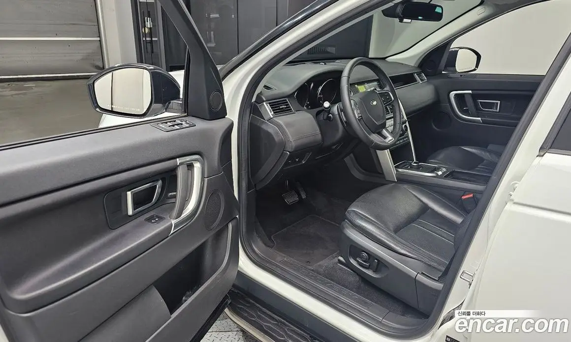 Land Rover Discovery Sport 2019 2.0 автомат (гидро), фото 10 Land Rover Discovery Sport 2019 2.0 автомат (гидро), фото 10